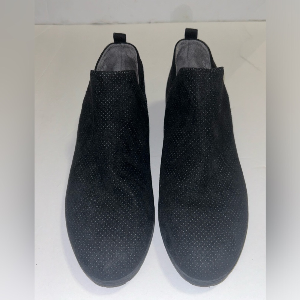 Woman’s Dr Scholls Faux Suede Shoe Black 8.5